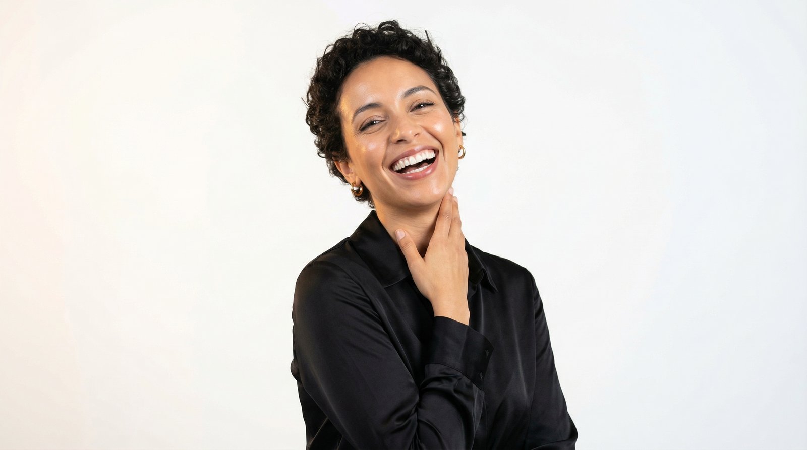 Patiente souriante au Dentiste Casablanca Oulfa, Casablanca